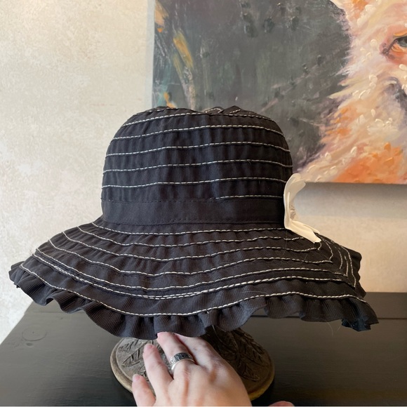 NWT Gymboree Hat - Picture 3 of 6